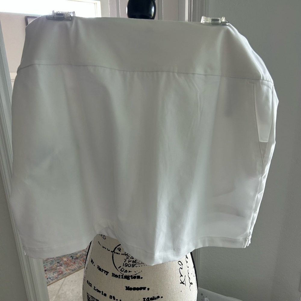 Adidas New White XL Skort